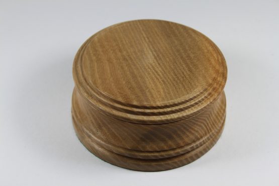 Solid Oak Model / Trophy Base 55mm High With A Display Area Of 84mm